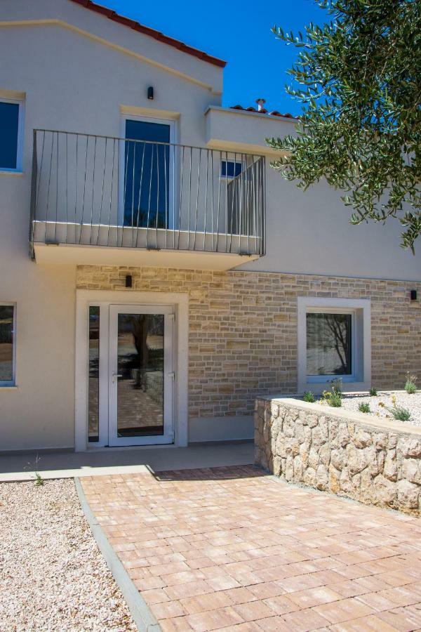 Villa Rooms Mediteran Borovici ภายนอก รูปภาพ