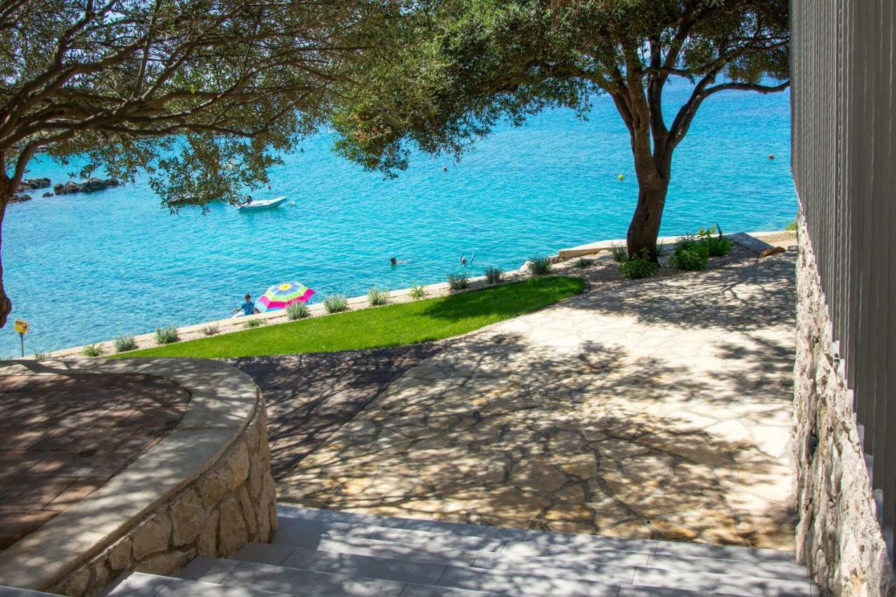 Villa Rooms Mediteran Borovici ภายนอก รูปภาพ