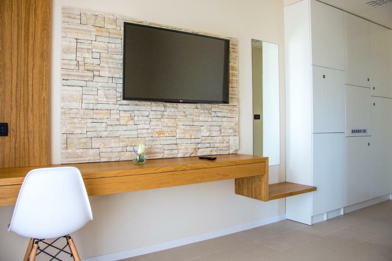Villa Rooms Mediteran Borovici ภายนอก รูปภาพ